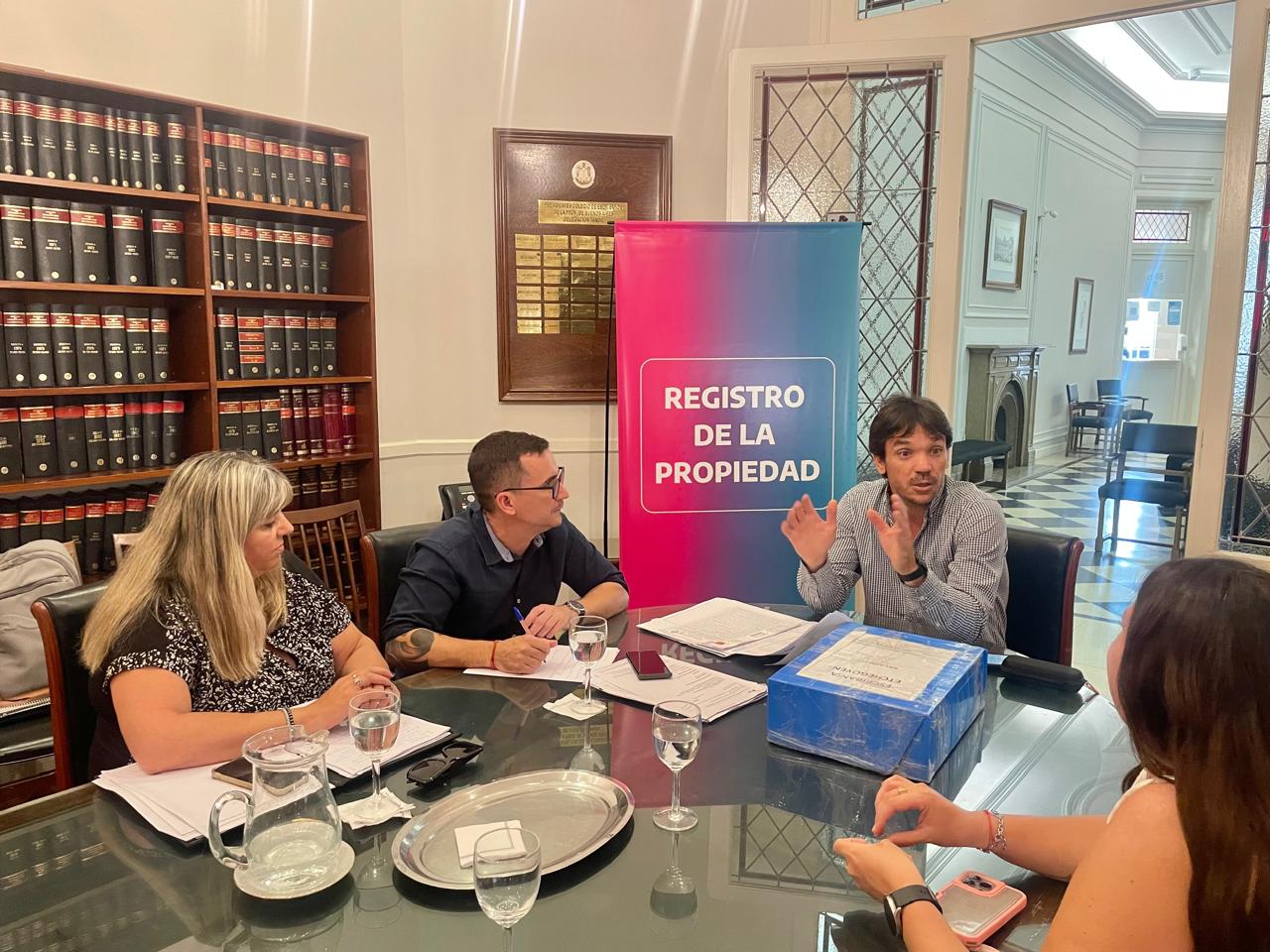 PROGRAMA DE ASESORAS REGISTRALES